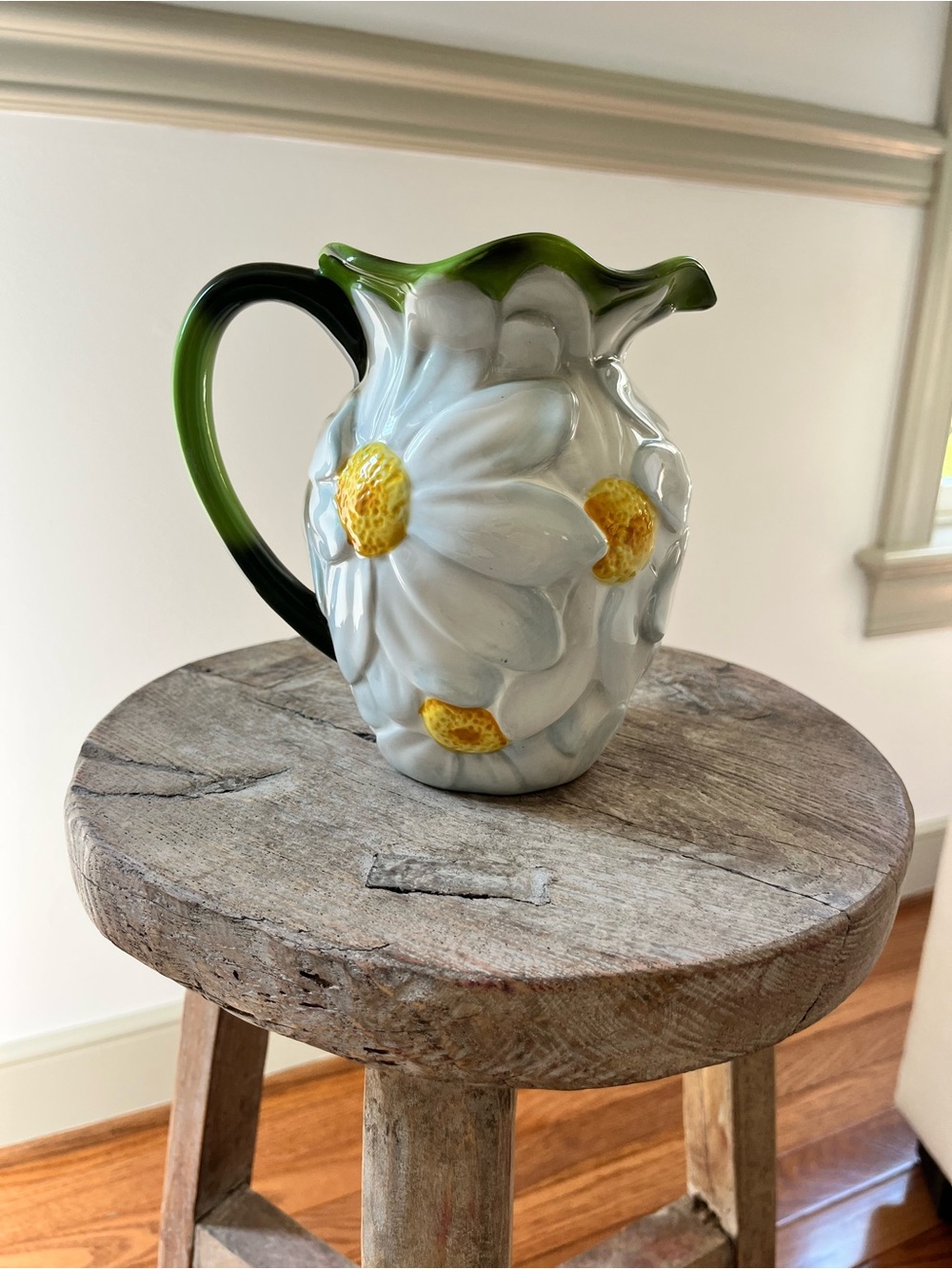 Teleflora Gift 3D Daisy Ceramic Pitcher Cottagecore